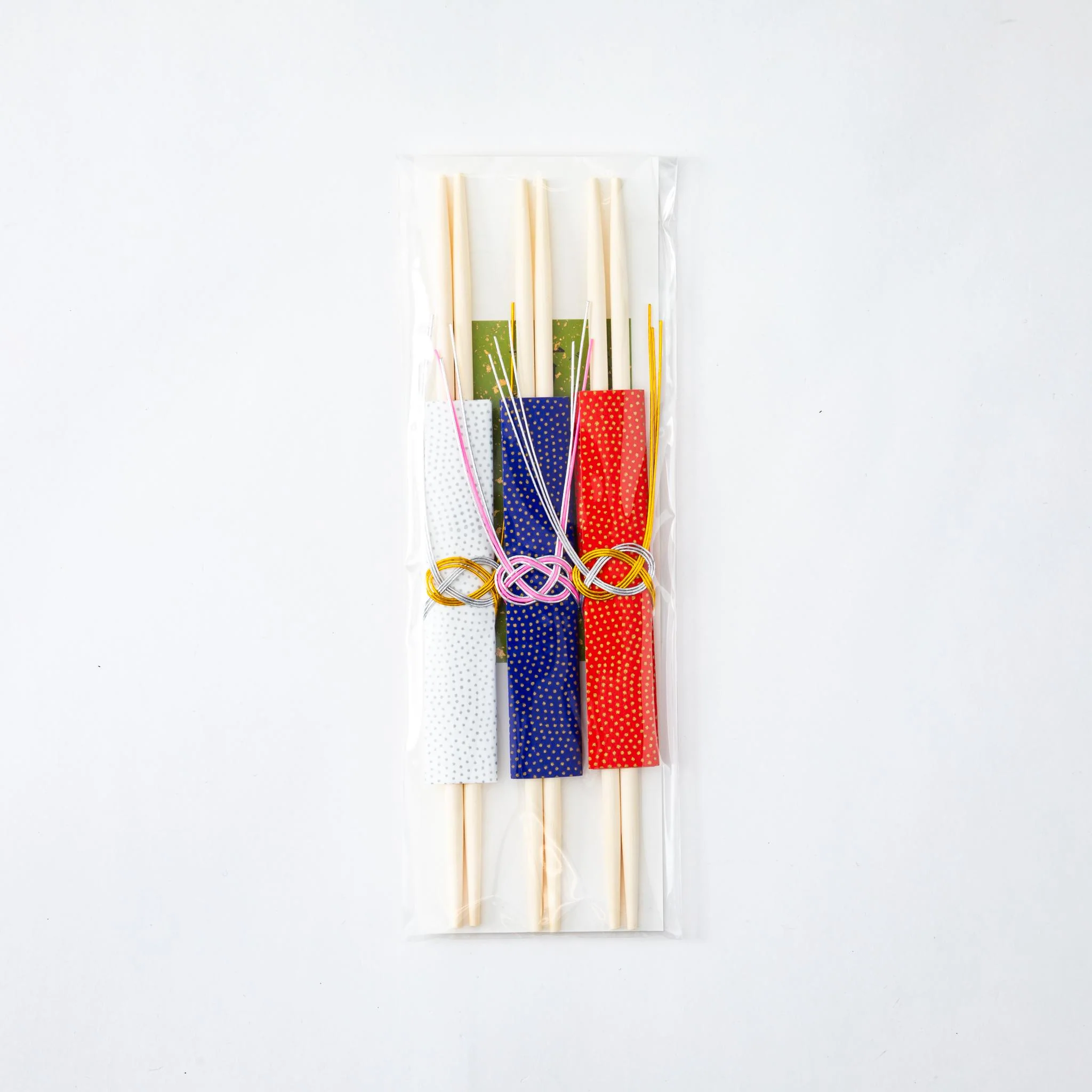 Banzai White Yanagi Chopsticks (3 Pairs) - Image 3