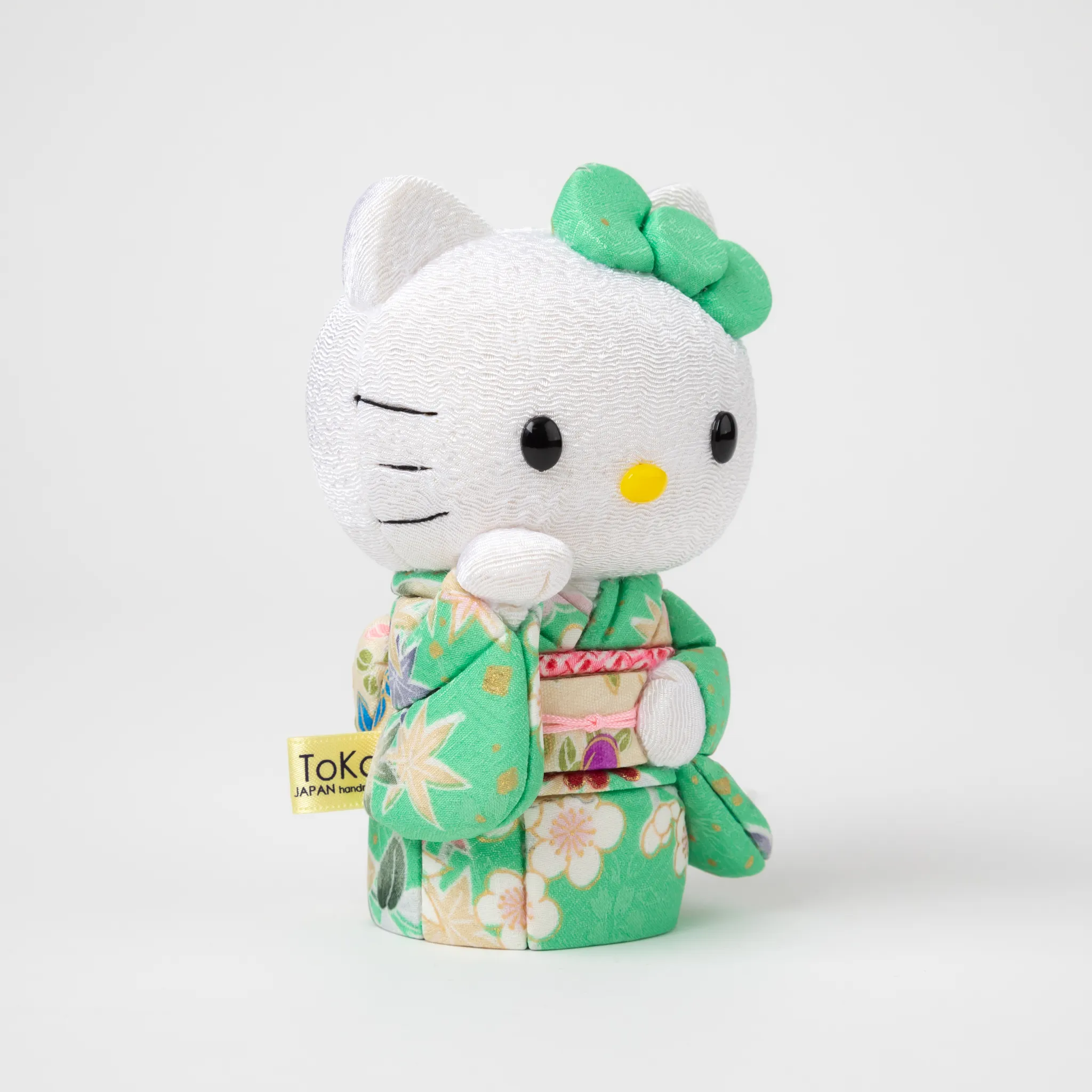 Edo Kimekomi Kimono Maneki Hello Kitty Green - Image 3