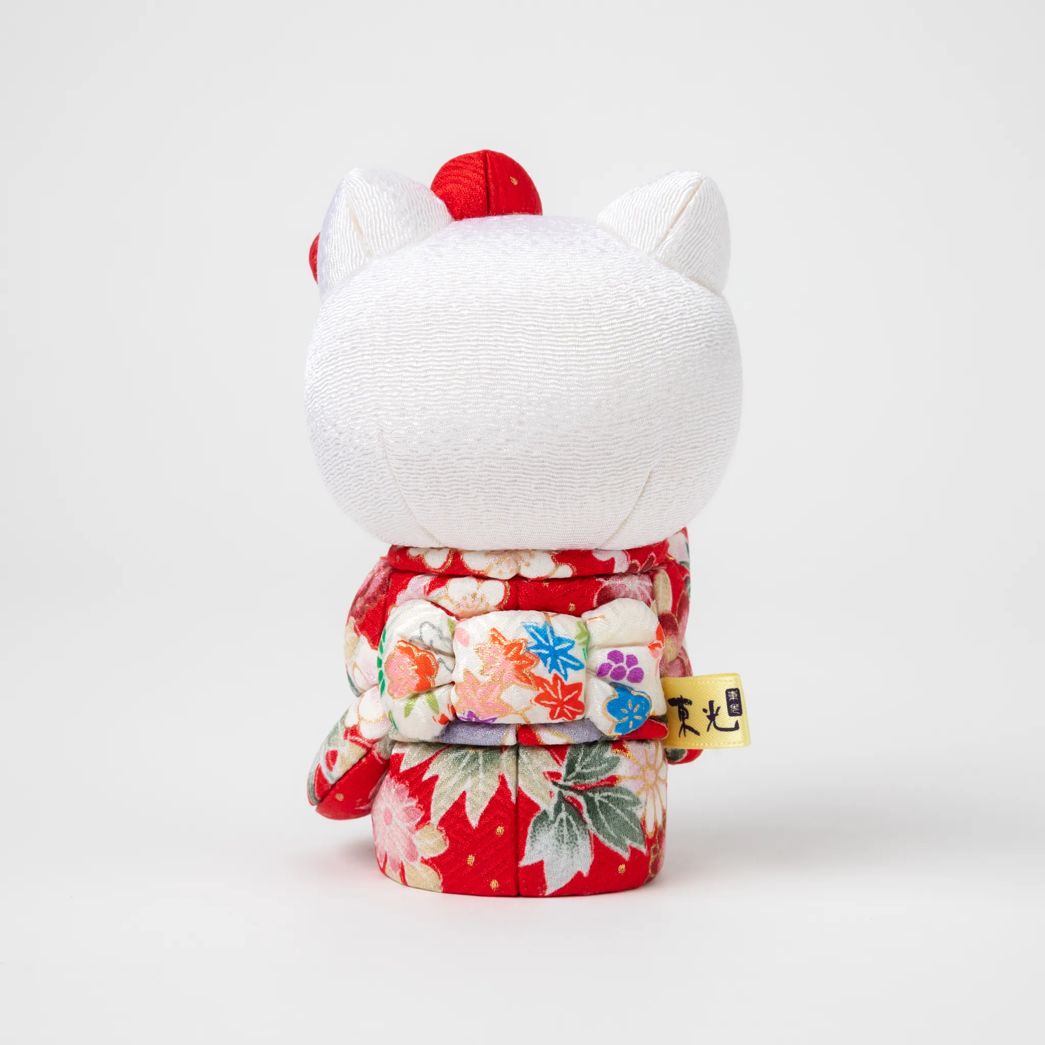 Edo Kimekomi Kimono Maneki Hello Kitty Red - Image 4