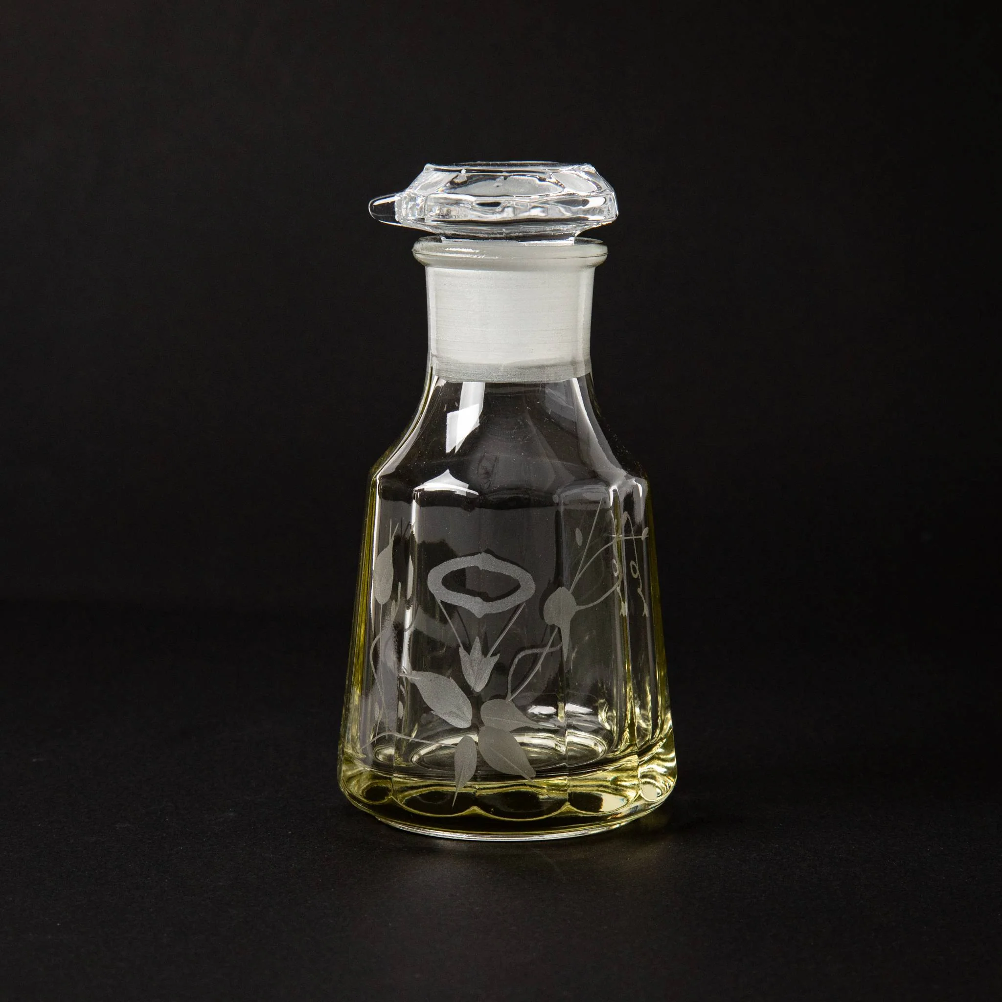 Edo Kiriko Soy Sauce Dispenser - Image 5