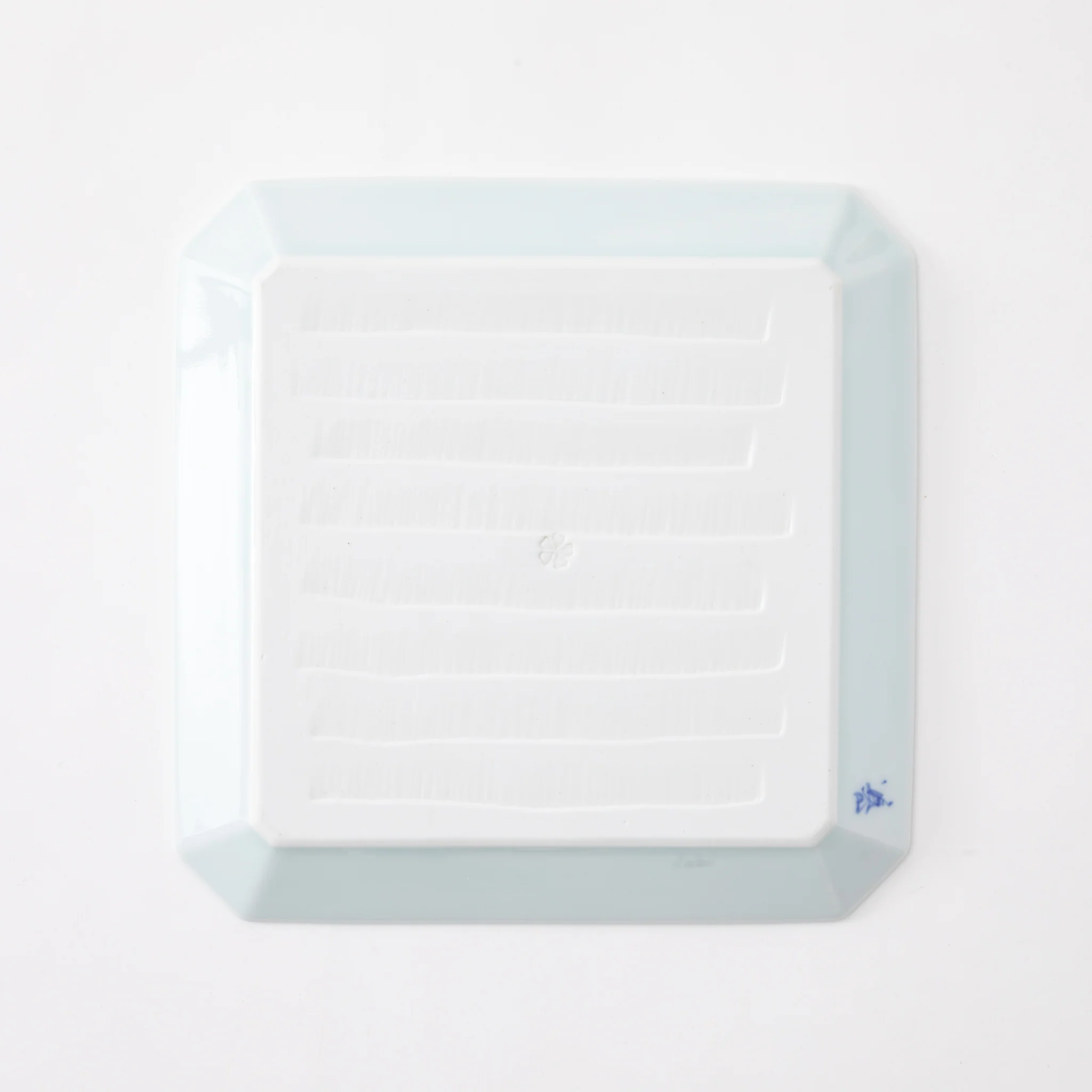 Keizan Kiln Arita Twin Lobster Square Dish - Image 3