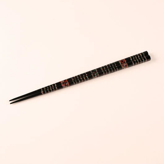 Kokko Wakasa Lacquer Chopsticks and Paulownia Gift Box - Image 3