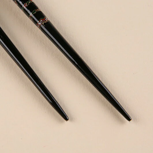 Kokko Wakasa Lacquer Chopsticks and Paulownia Gift Box - Image 4