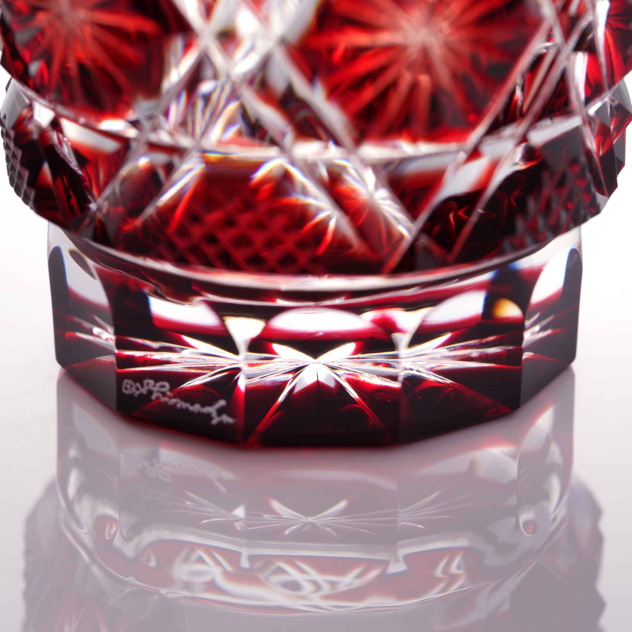 Satsuma Kiriko Sake Glass Crimson - Image 3